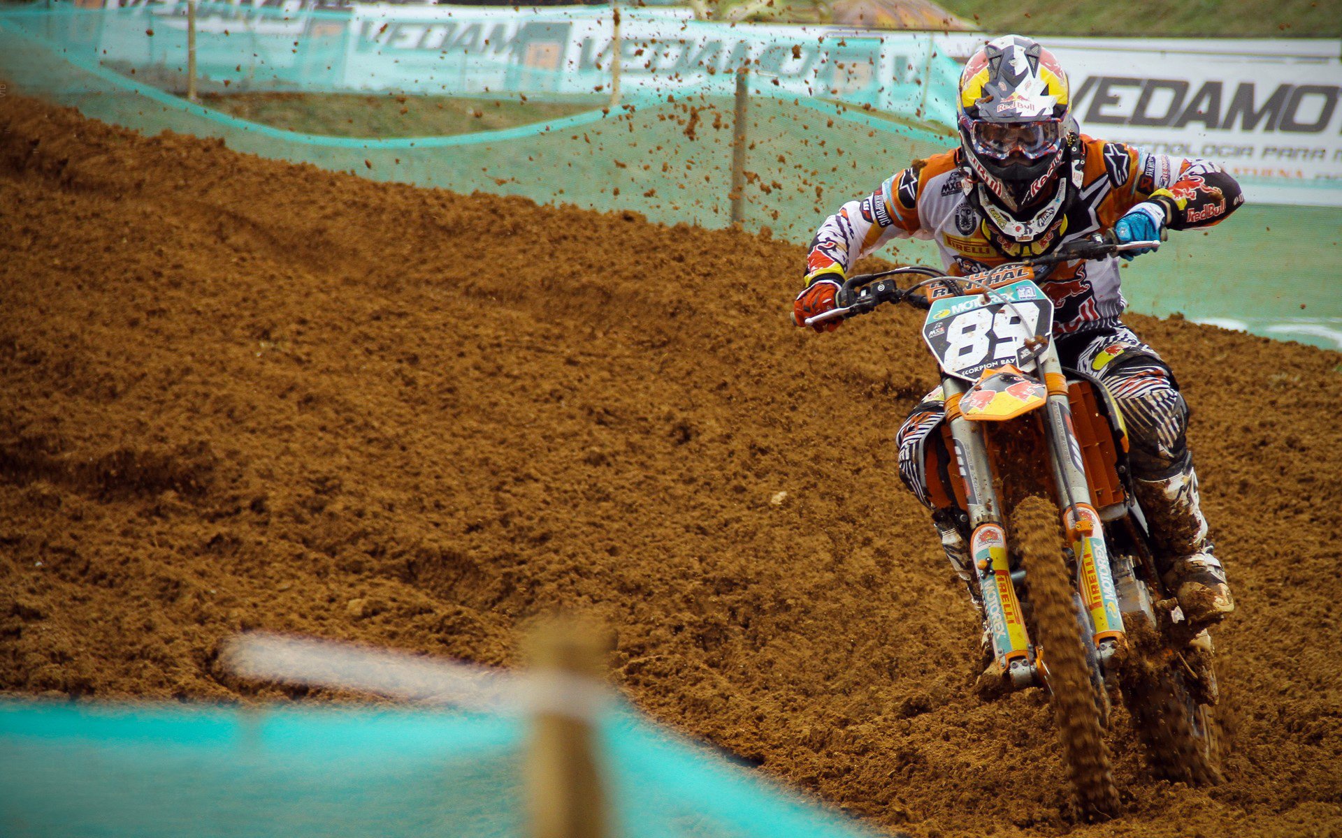 曹缘赛场表现引发媒体热议，曹缘访谈